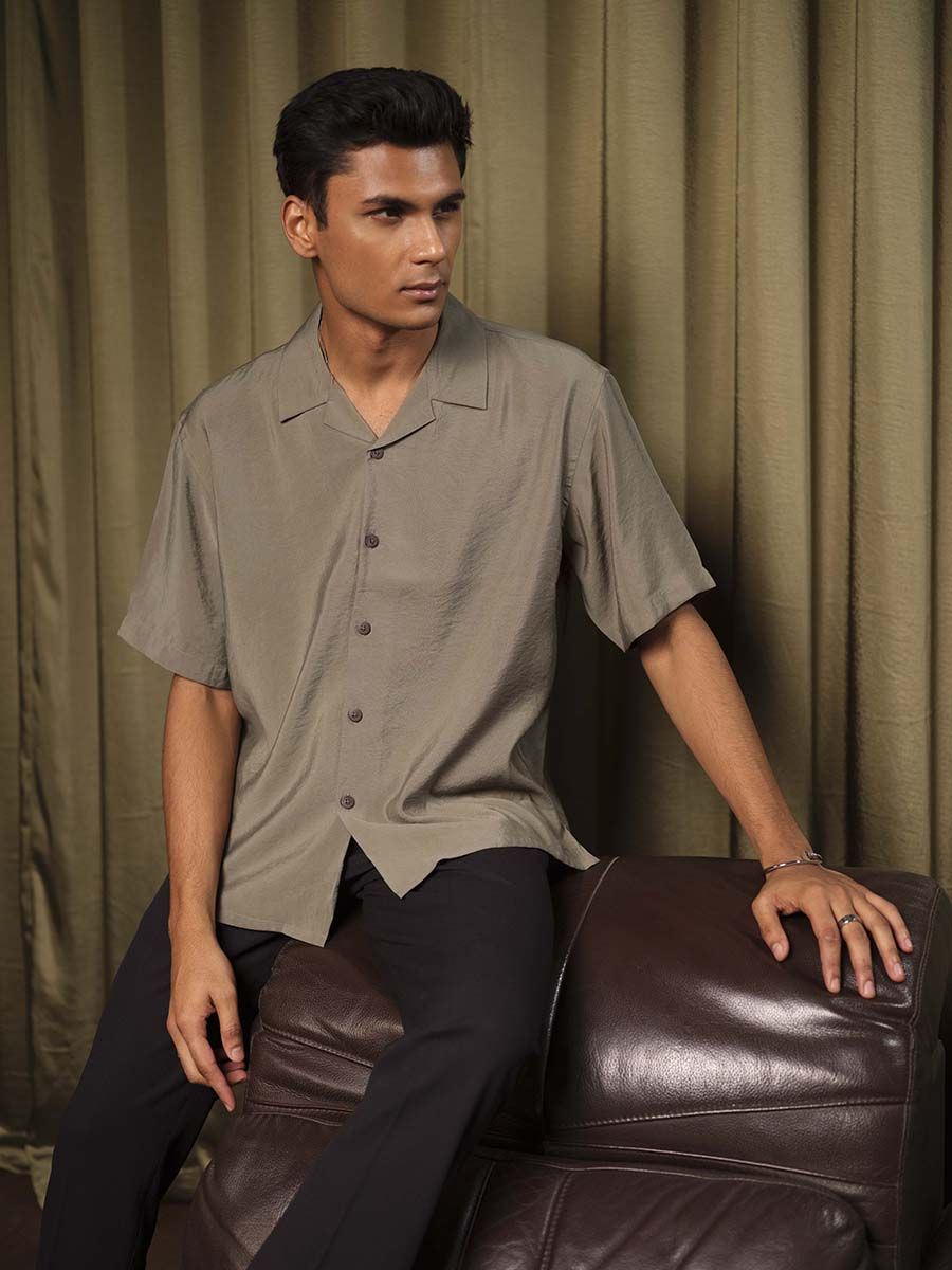 Easy Texture Half Shirt