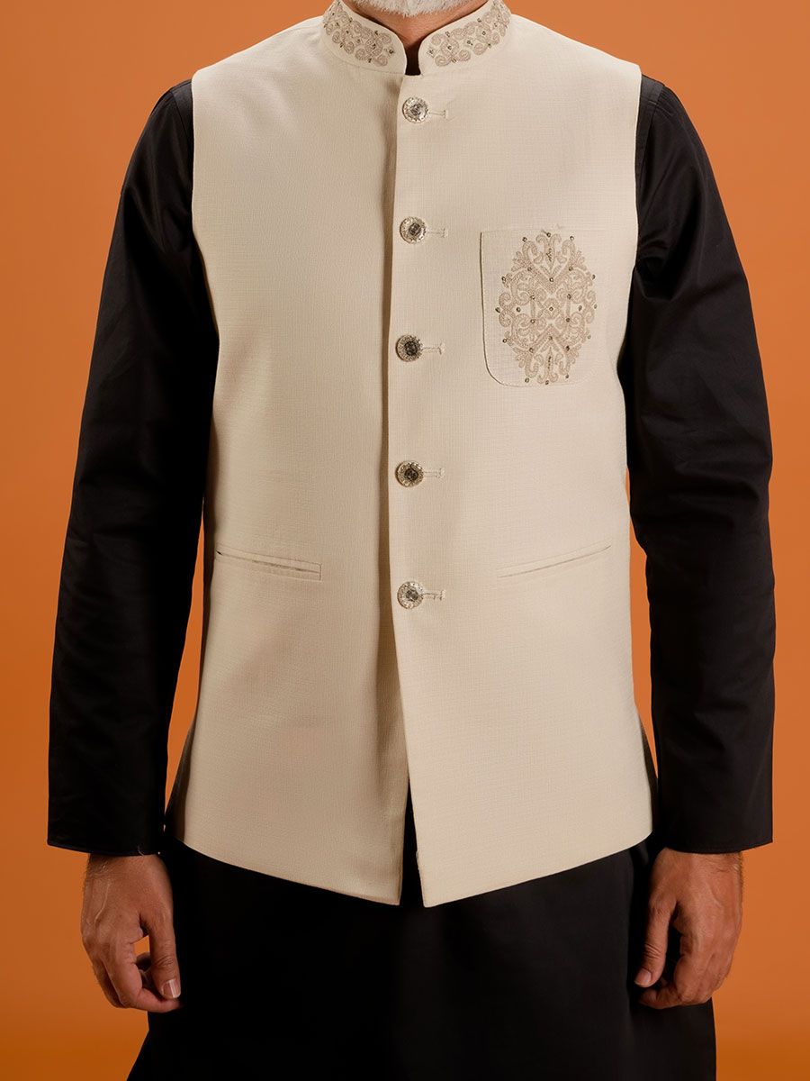Mandarin Colllar Vest with Embroidery